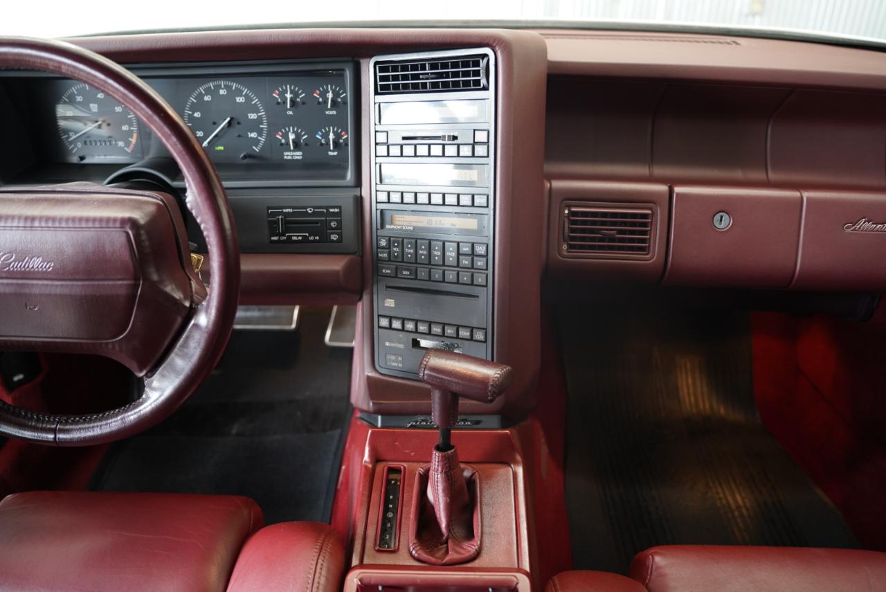 Cadillac Allante' photo 15