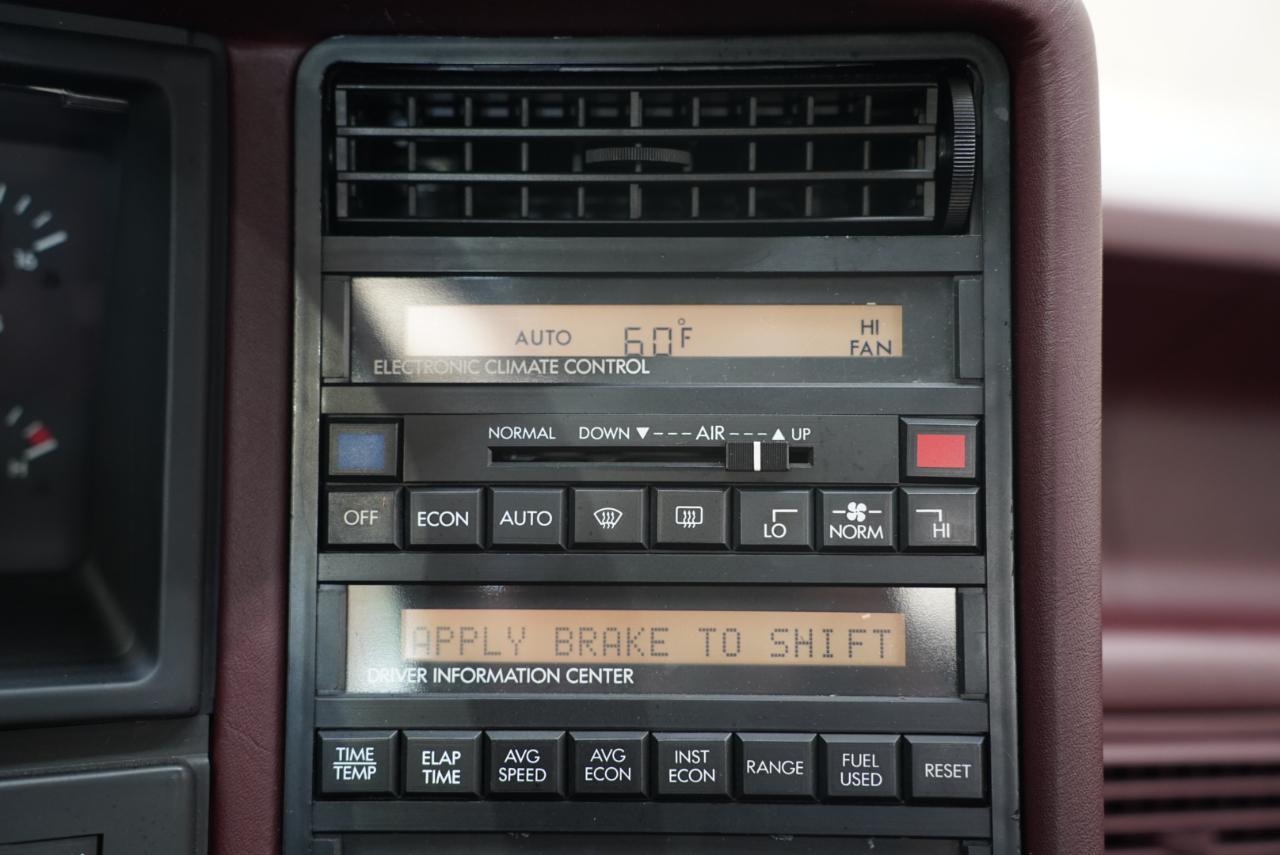 Cadillac Allante' photo 17