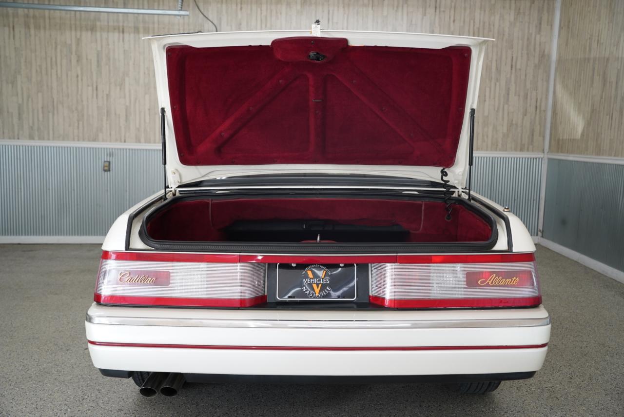 Cadillac Allante' photo 29