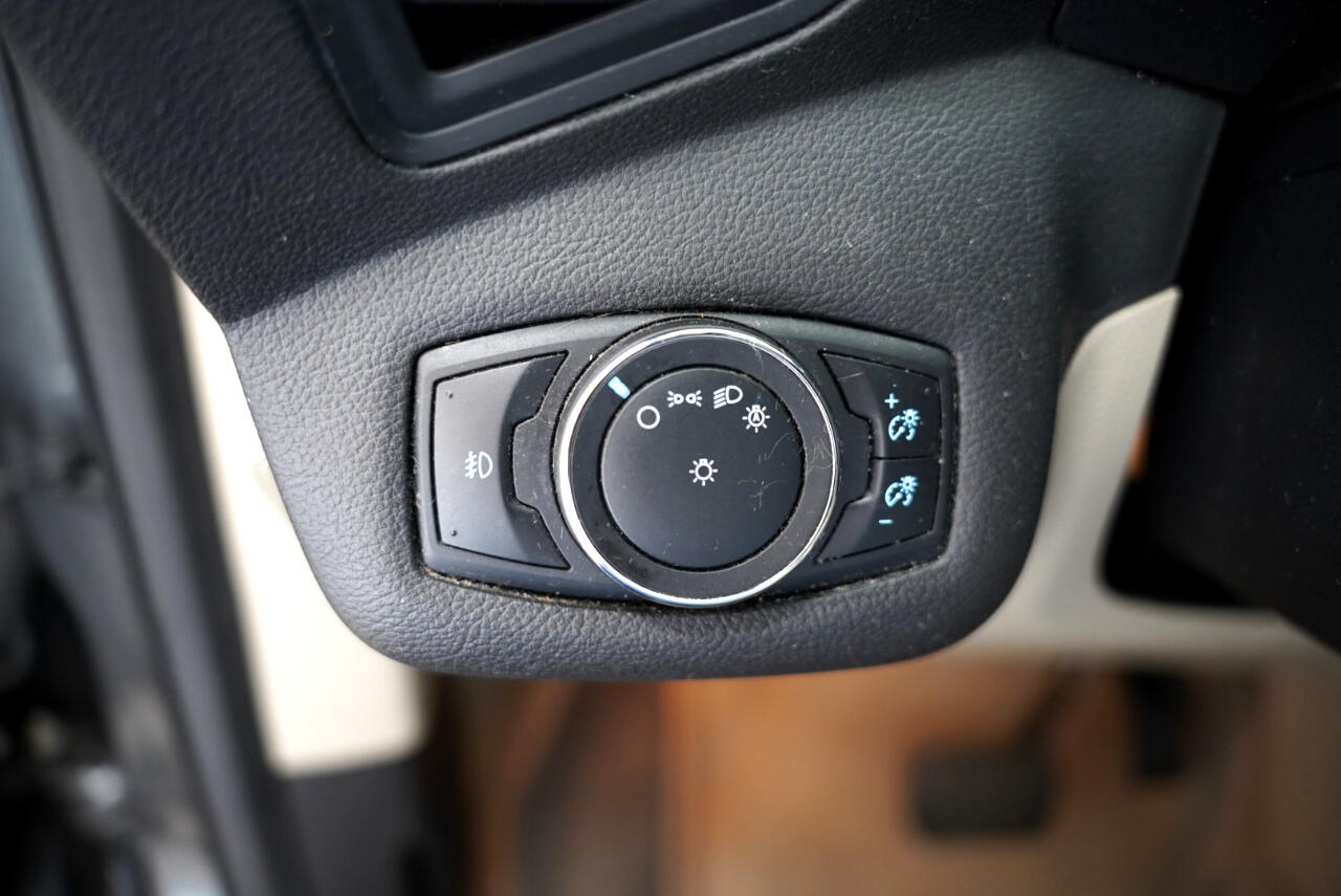 2015 Ford Escape SE photo 20