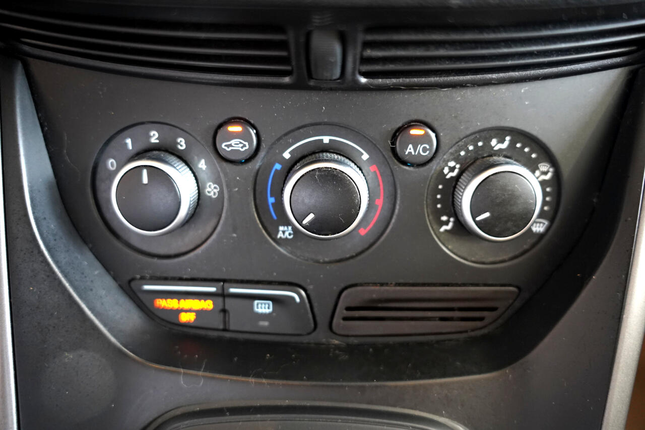 2015 Ford Escape SE photo 19