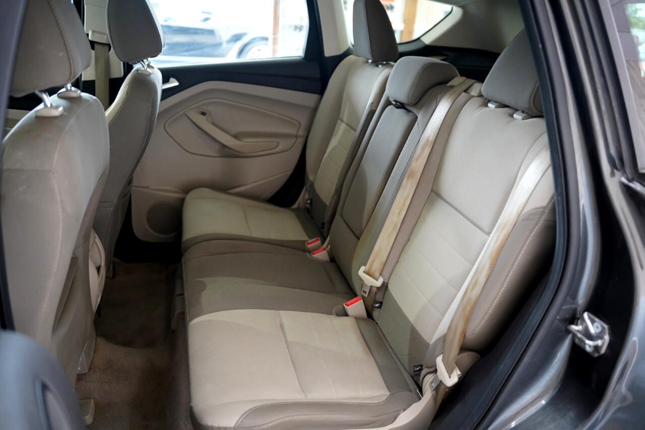 2015 Ford Escape SE photo 29