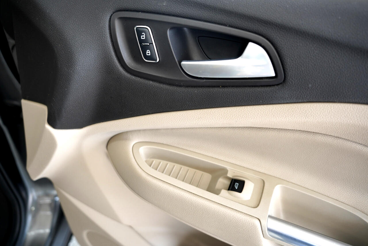 2015 Ford Escape SE photo 27