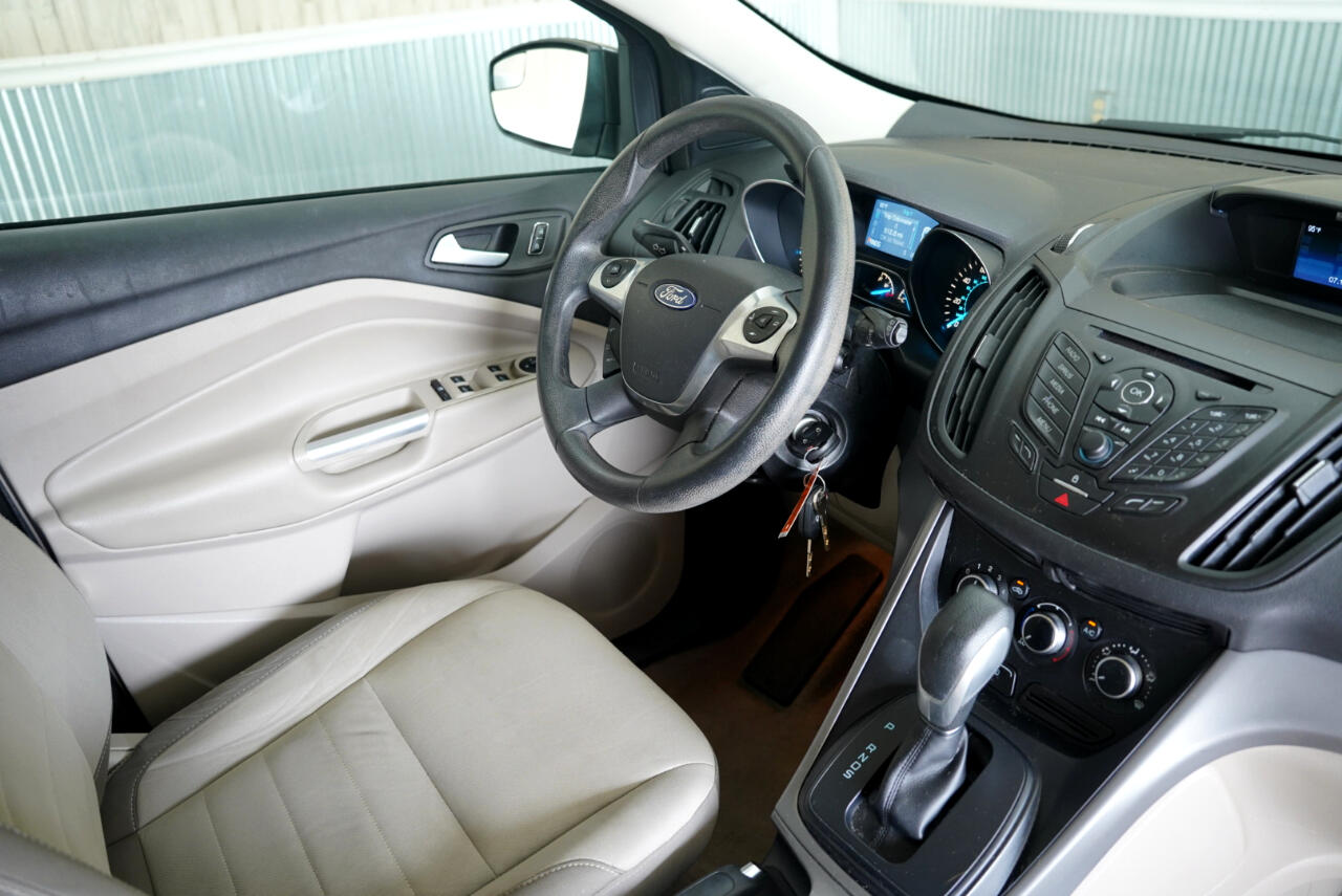 2015 Ford Escape SE photo 15