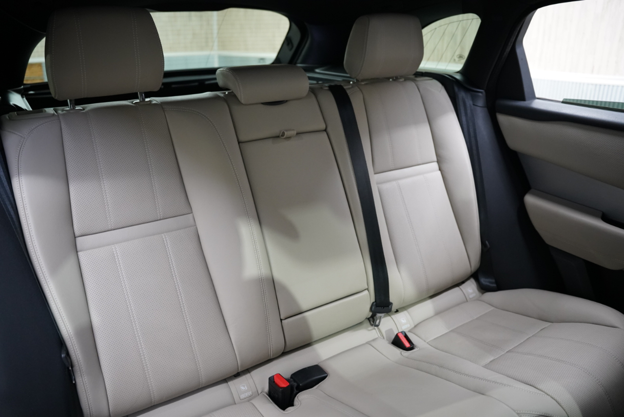 Land Rover Range Rover Velar P250 R-Dynamic SE 2018