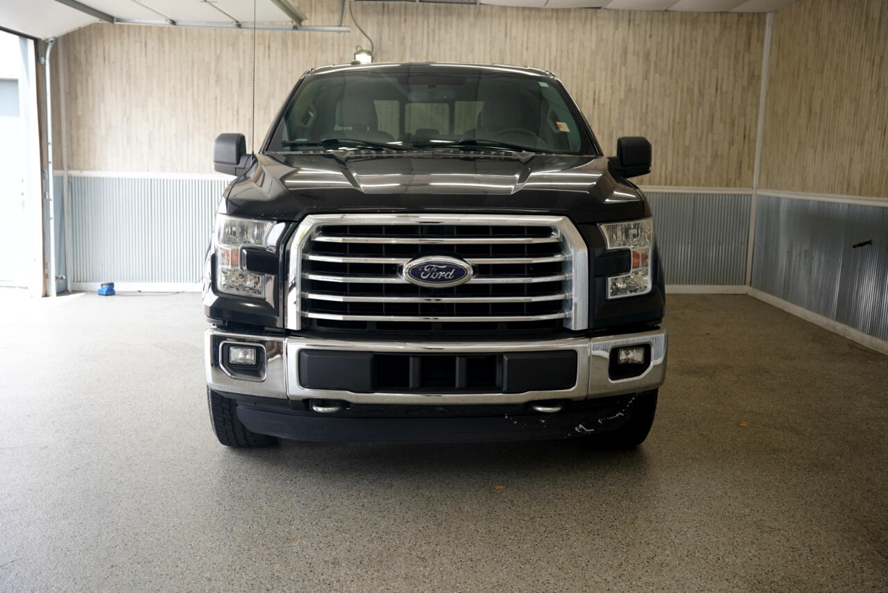2015 Ford F-150 XLT photo 2