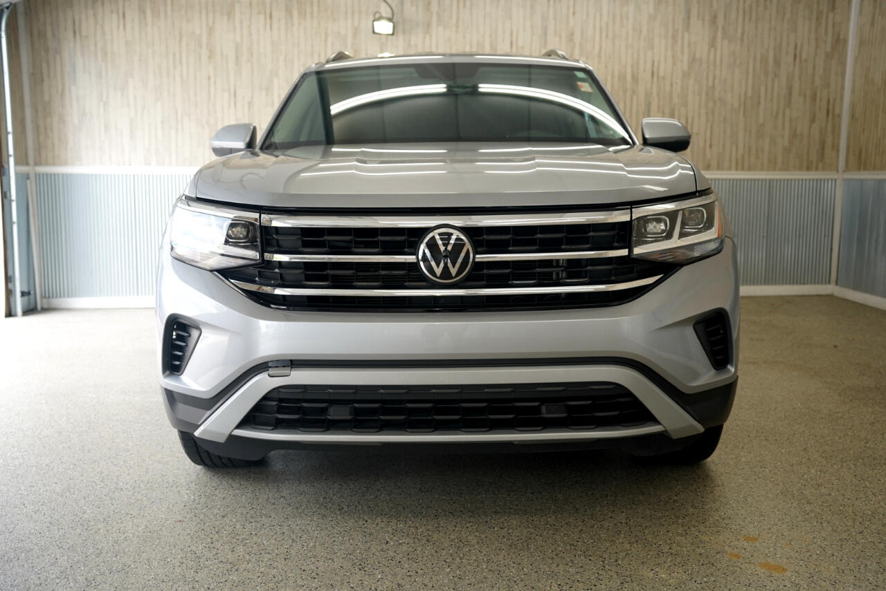 2023 Volkswagen Atlas SE photo 3