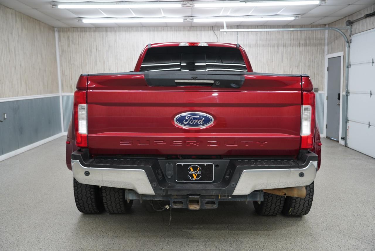 Ford Super Duty F-350 DRW  2017