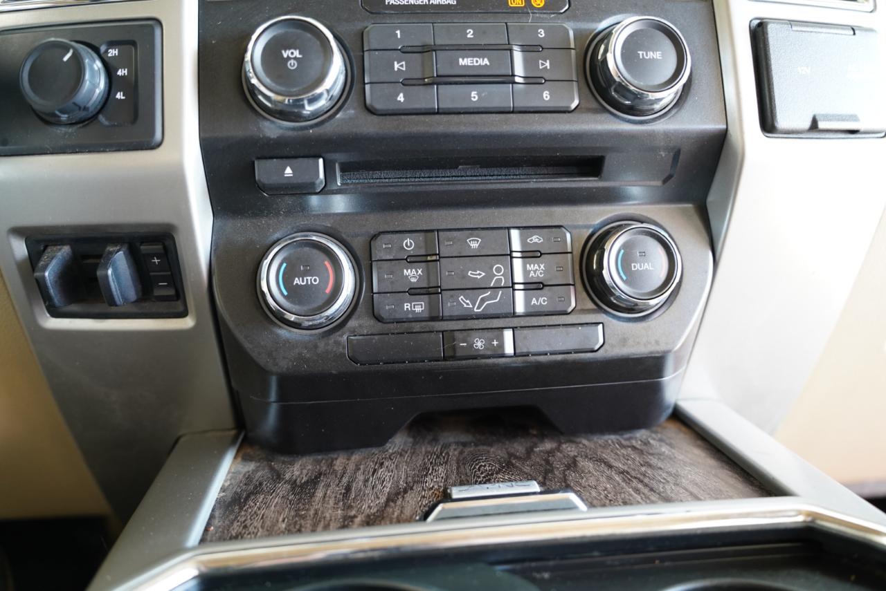 Ford Super Duty F-350 DRW  2017