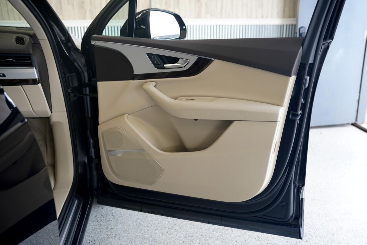 2019 Audi Q7 Premium Plus 45 photo 28