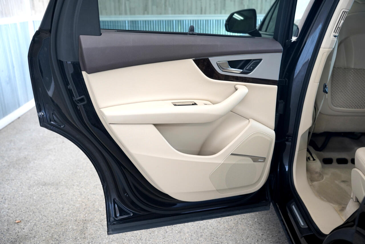 2019 Audi Q7 Premium Plus 45 photo 31