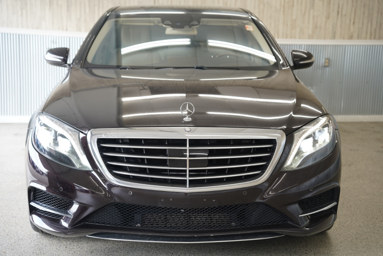 Mercedes-Benz S-Class 4dr Sdn S 550 4MATIC 2015 Mercedes-Benz S-Class 4dr Sdn S 550 4MATIC 2015