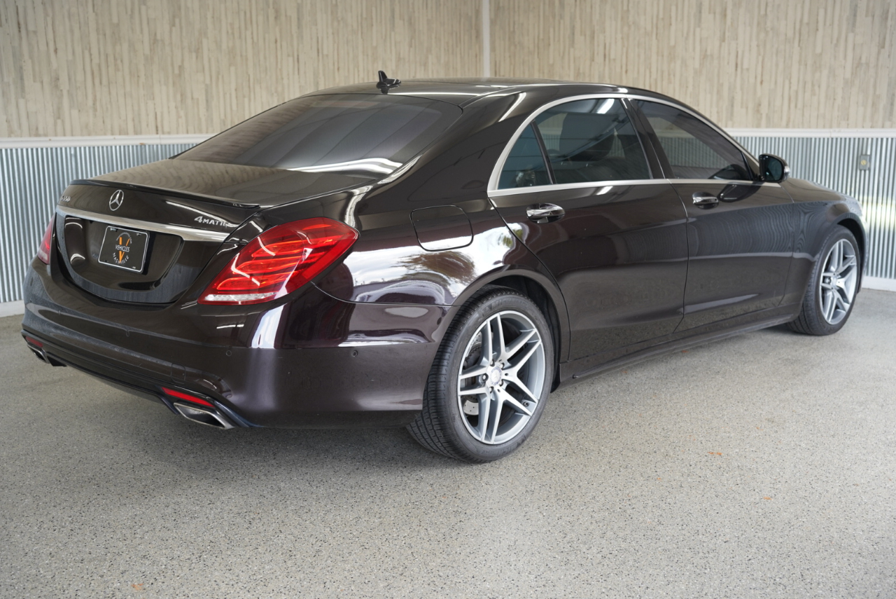 Mercedes-Benz S-Class 4dr Sdn S 550 4MATIC 2015 Mercedes-Benz S-Class 4dr Sdn S 550 4MATIC 2015