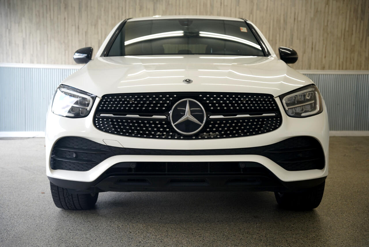2020 Mercedes Benz GLC 300 4MATIC Coupe photo 3
