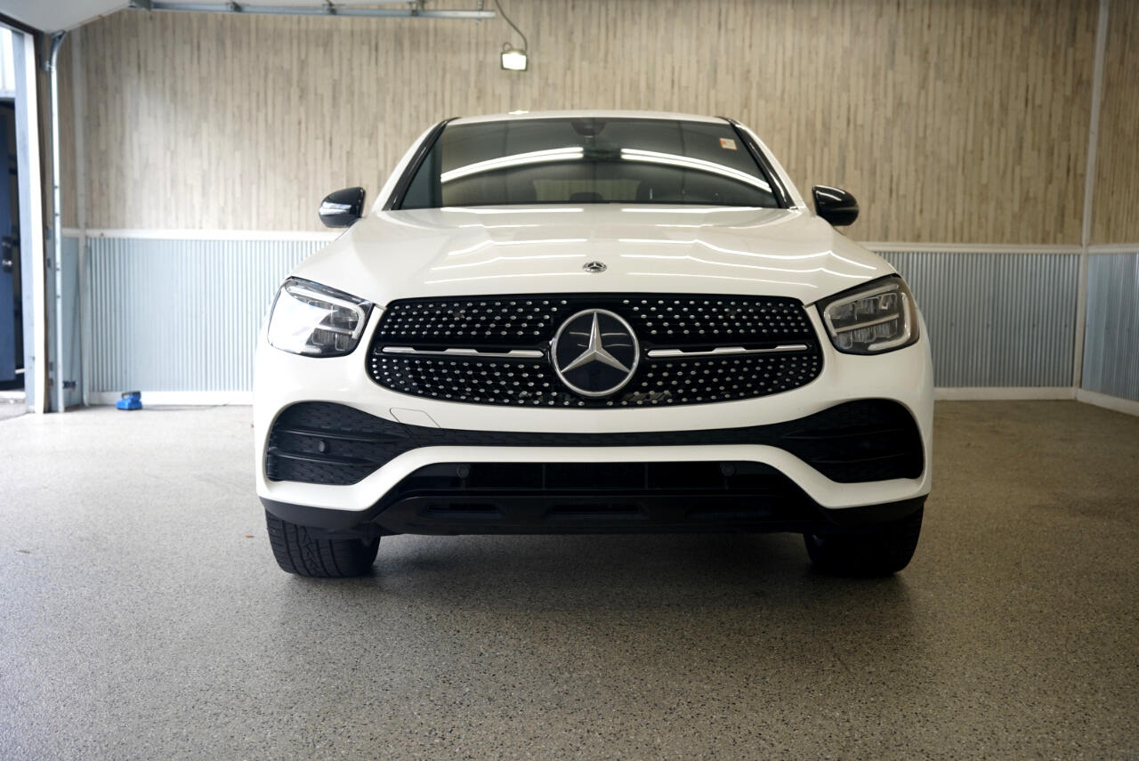 2020 Mercedes Benz GLC 300 4MATIC Coupe photo 2