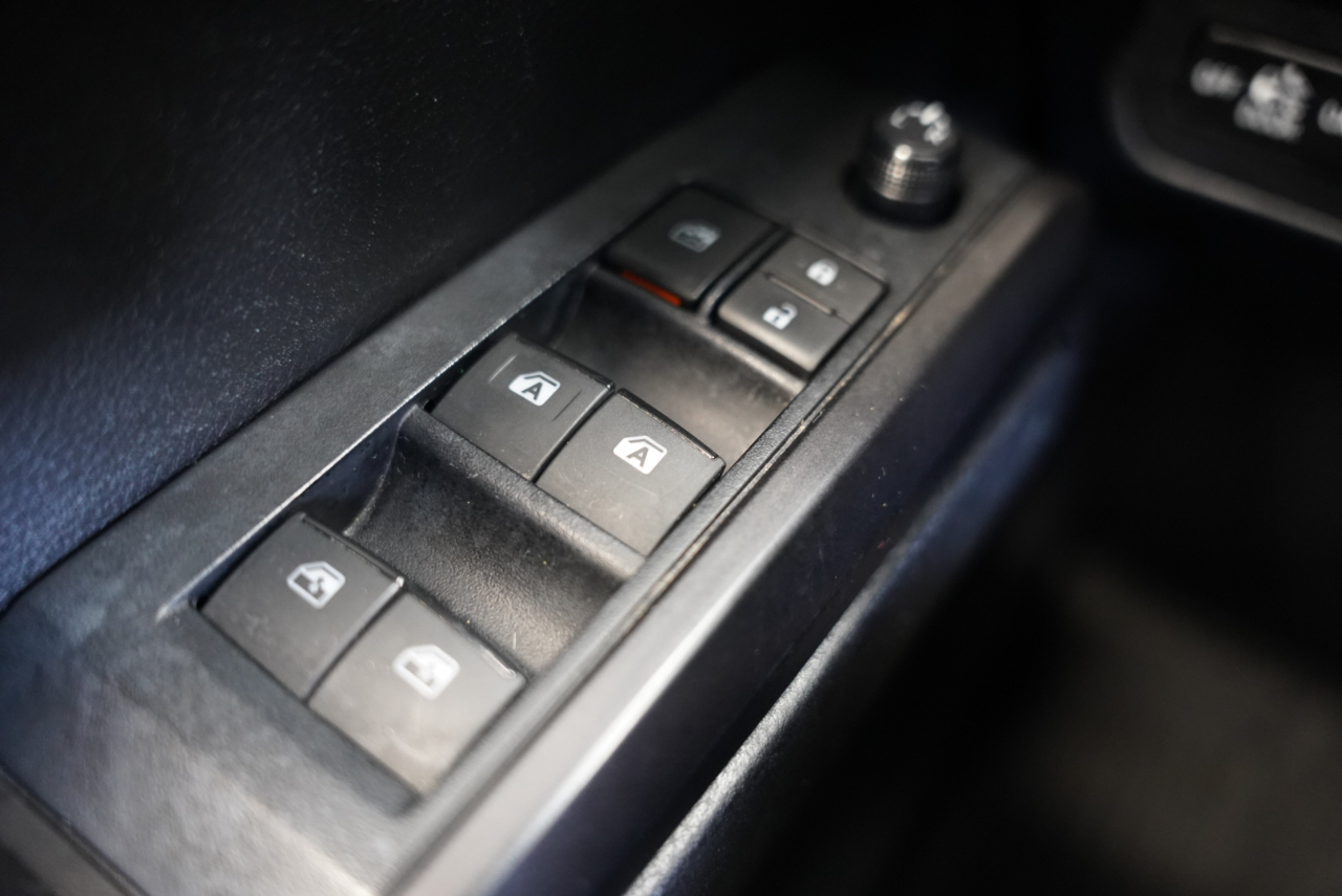 Toyota Tacoma 4WD SR Double Cab 5' Bed V6 AT (Natl) 2021 Toyota Tacoma 4WD SR Double Cab 5' Bed V6 AT (Natl) 2021