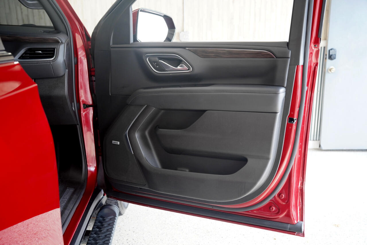 2022 Chevrolet Tahoe Z71 photo 29