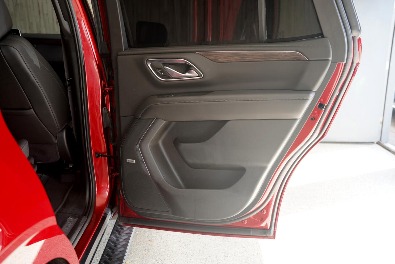 2022 Chevrolet Tahoe Z71 photo 33