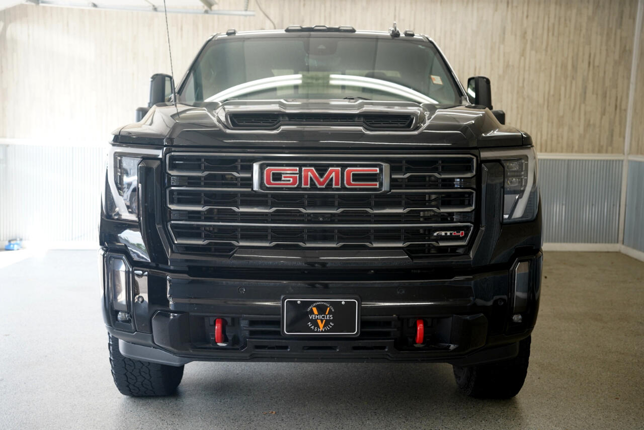 2024 Gmc Sierra HD AT4 photo 3