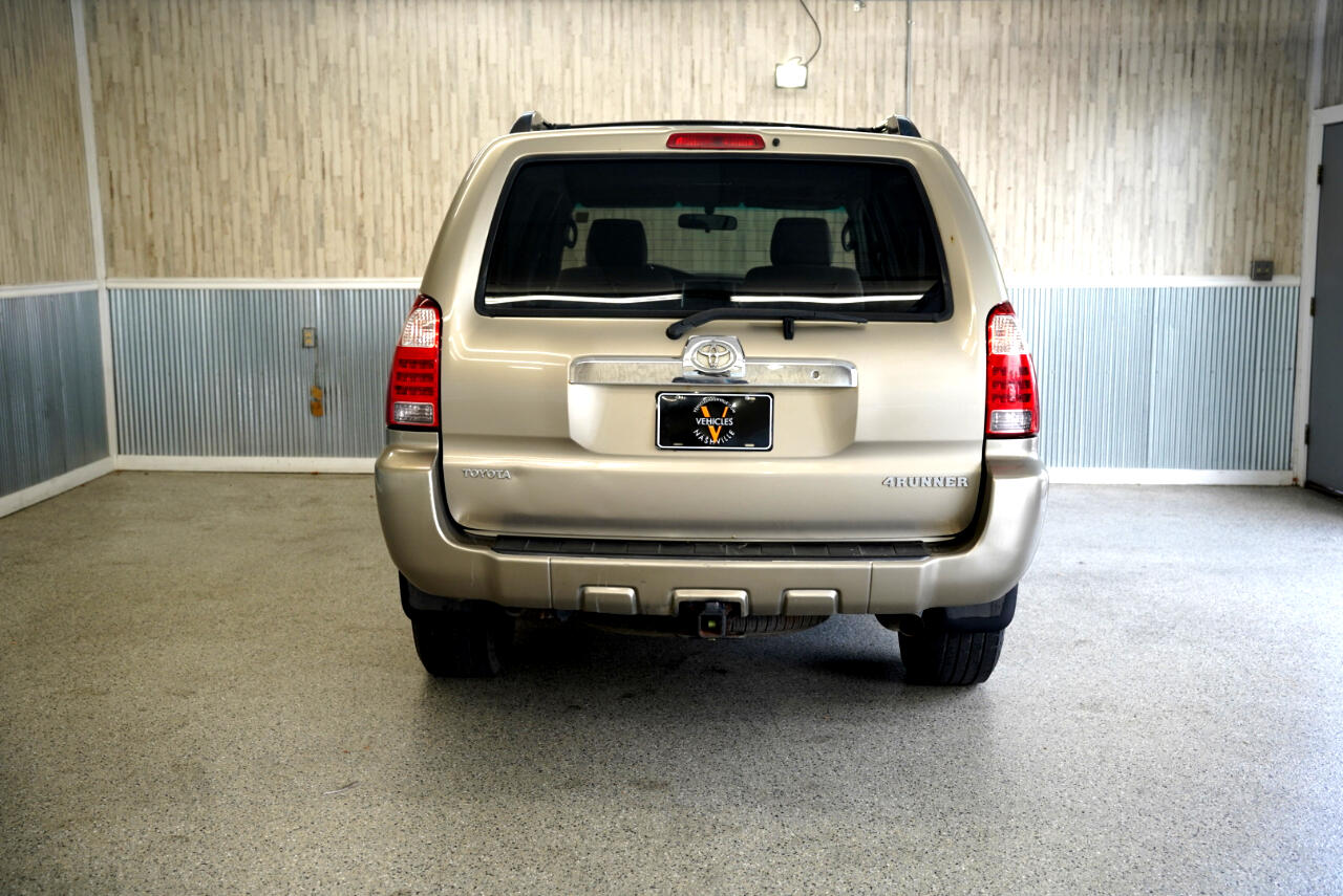 2006 Toyota 4Runner SR5 V6 4WD photo 8