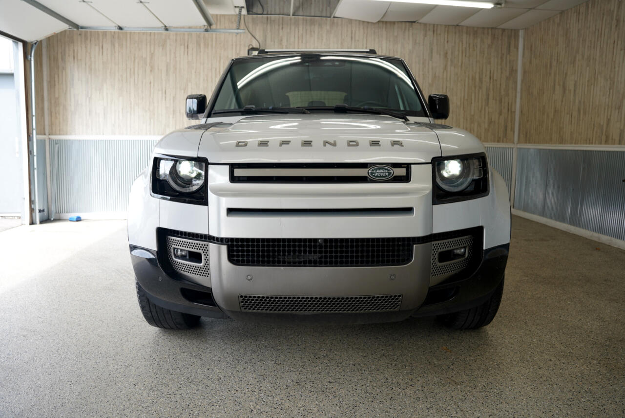 2021 Land Rover Defender 110 X-Dynamic HSE photo 2