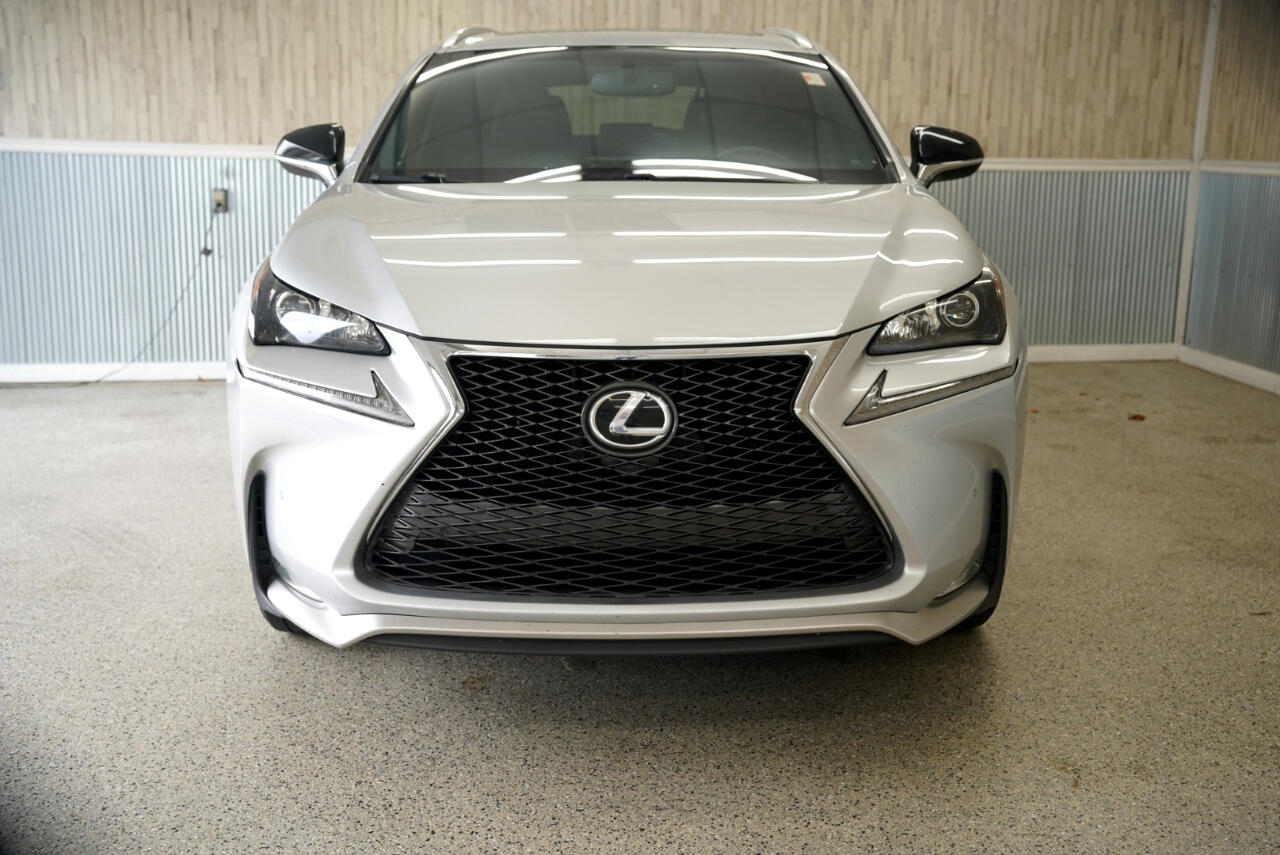 2015 Lexus NX 200t Luxury photo 2