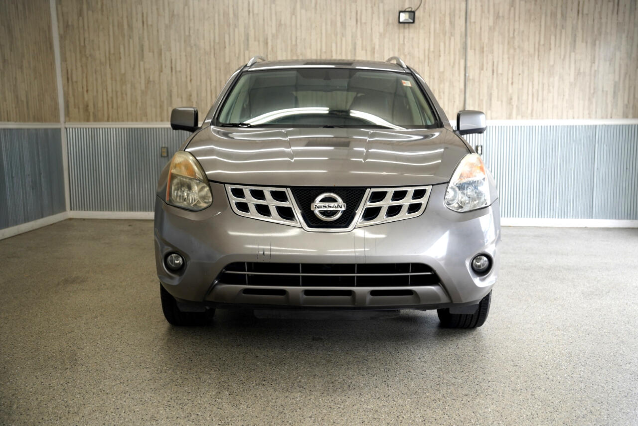 2013 Nissan Rogue SL photo 2