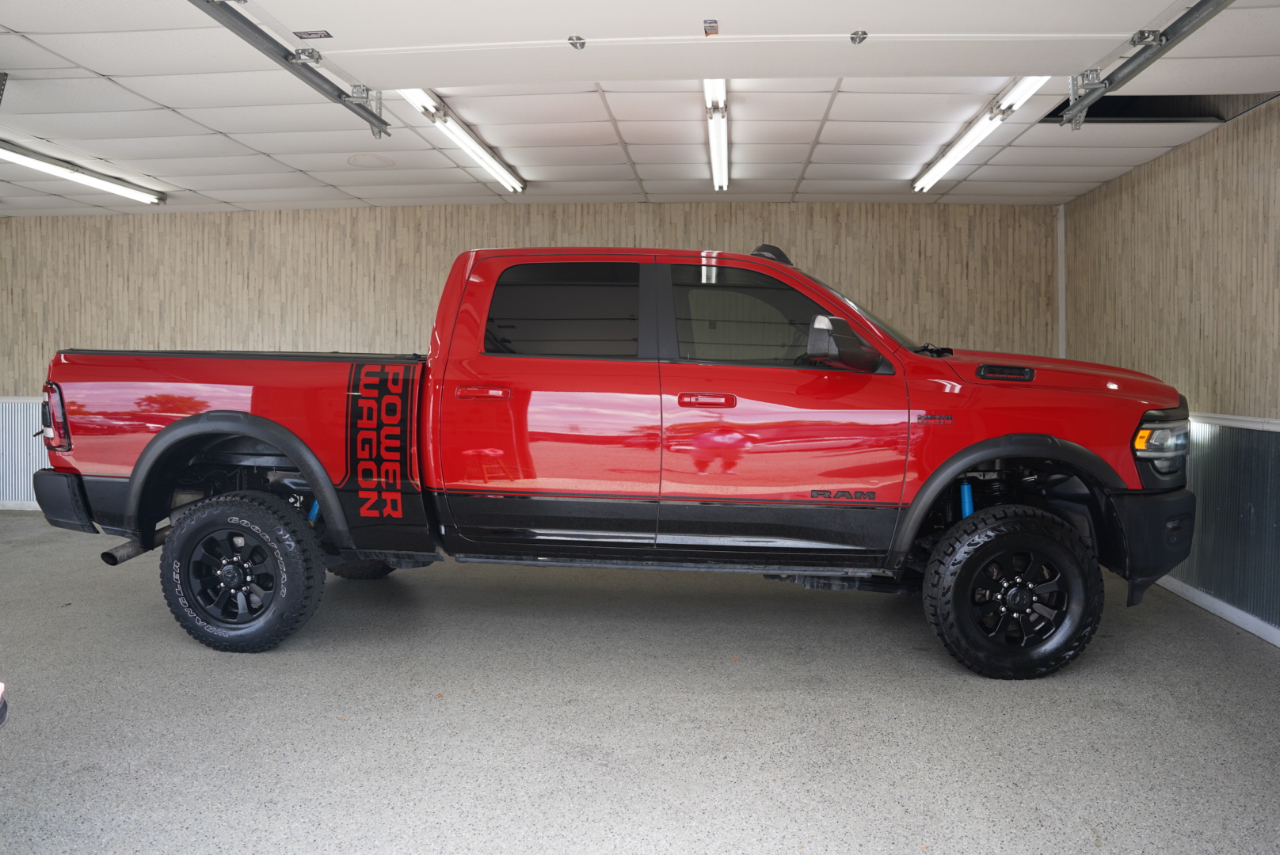 RAM 2500 Power Wagon 4x4 Crew Cab 6'4" Box 2019 RAM 2500 Power Wagon 4x4 Crew Cab 6'4" Box 2019