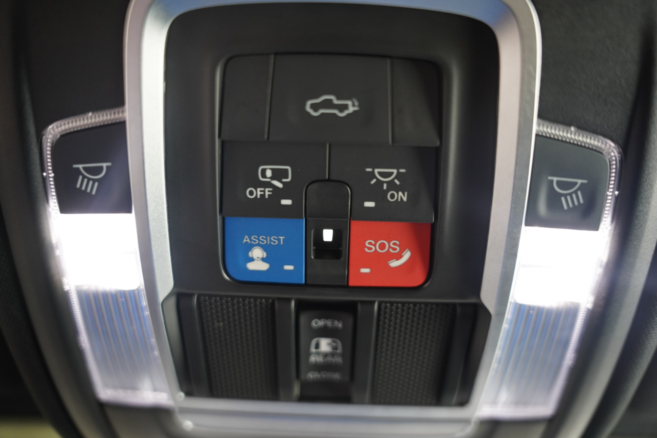 RAM 2500 Power Wagon 4x4 Crew Cab 6'4" Box 2019 RAM 2500 Power Wagon 4x4 Crew Cab 6'4" Box 2019