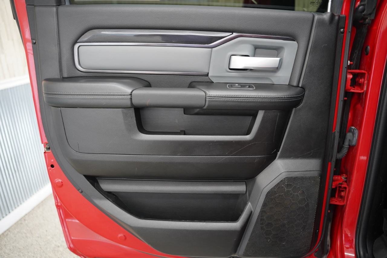 RAM 2500 Power Wagon 4x4 Crew Cab 6'4" Box 2019 RAM 2500 Power Wagon 4x4 Crew Cab 6'4" Box 2019