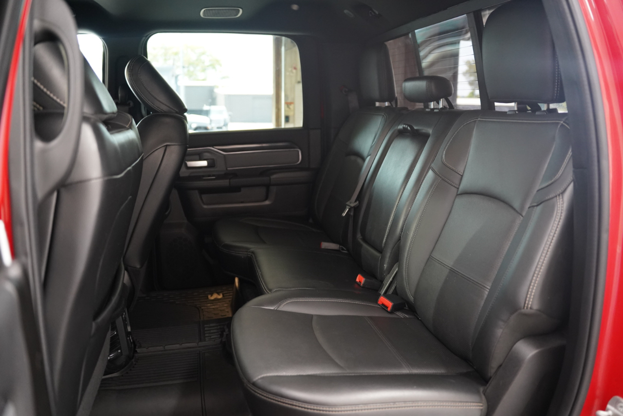 RAM 2500 Power Wagon 4x4 Crew Cab 6'4" Box 2019 RAM 2500 Power Wagon 4x4 Crew Cab 6'4" Box 2019