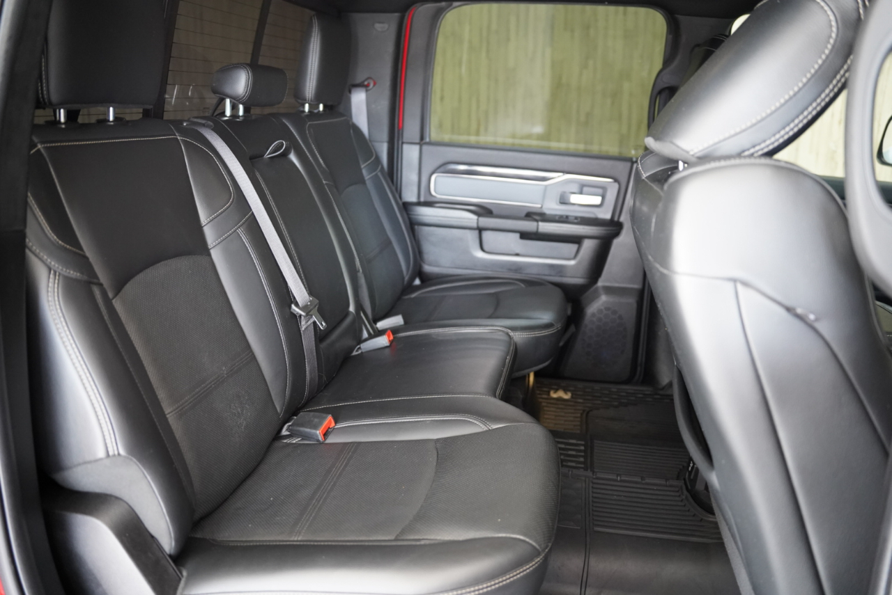 RAM 2500 Power Wagon 4x4 Crew Cab 6'4" Box 2019 RAM 2500 Power Wagon 4x4 Crew Cab 6'4" Box 2019