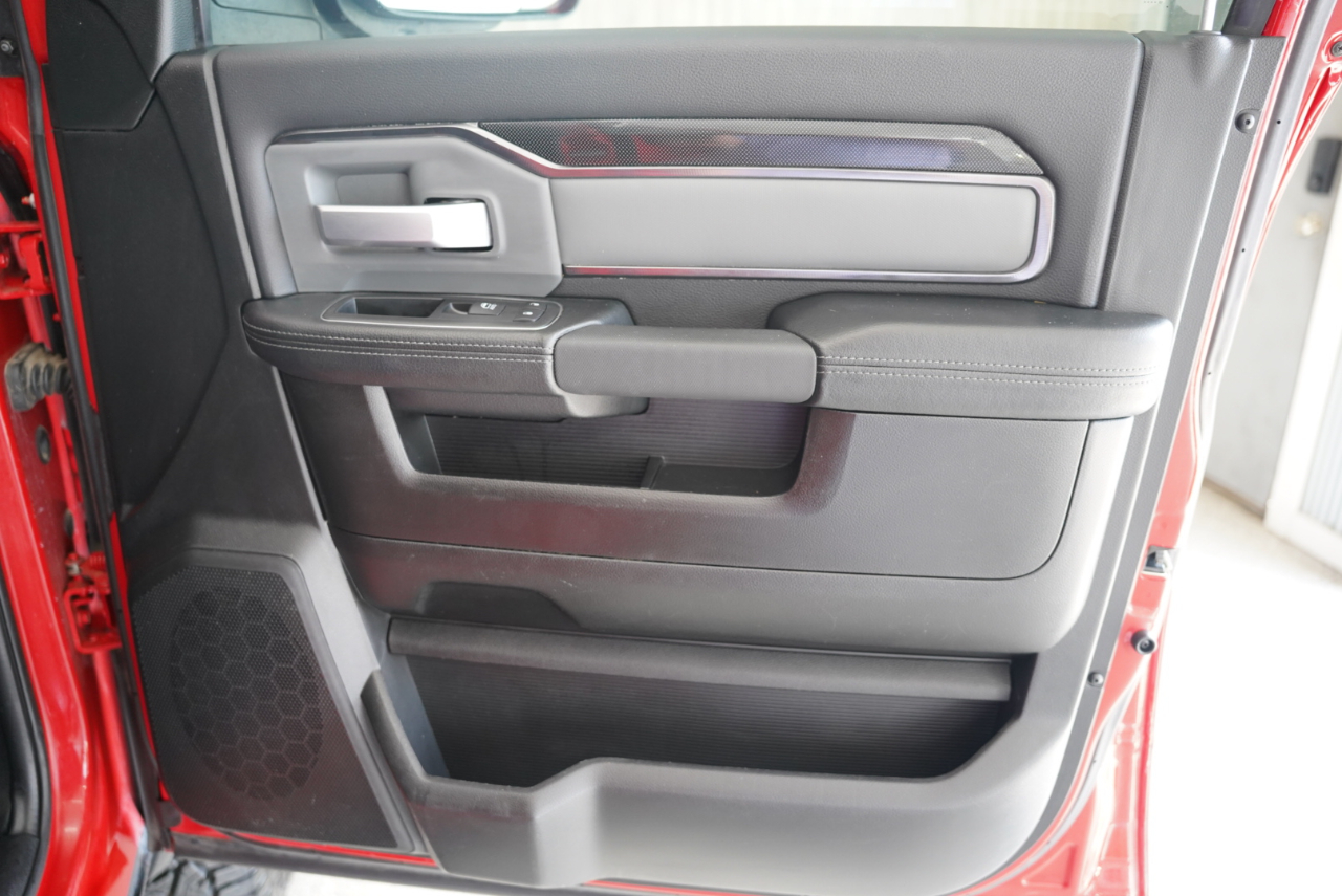 RAM 2500 Power Wagon 4x4 Crew Cab 6'4" Box 2019 RAM 2500 Power Wagon 4x4 Crew Cab 6'4" Box 2019