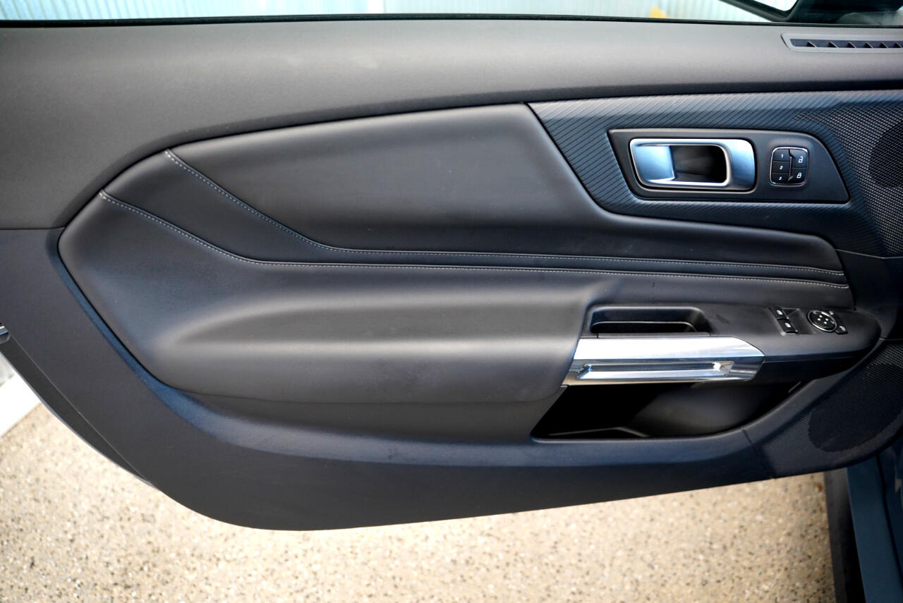 Ford Mustang  2024 Ford Mustang  2024