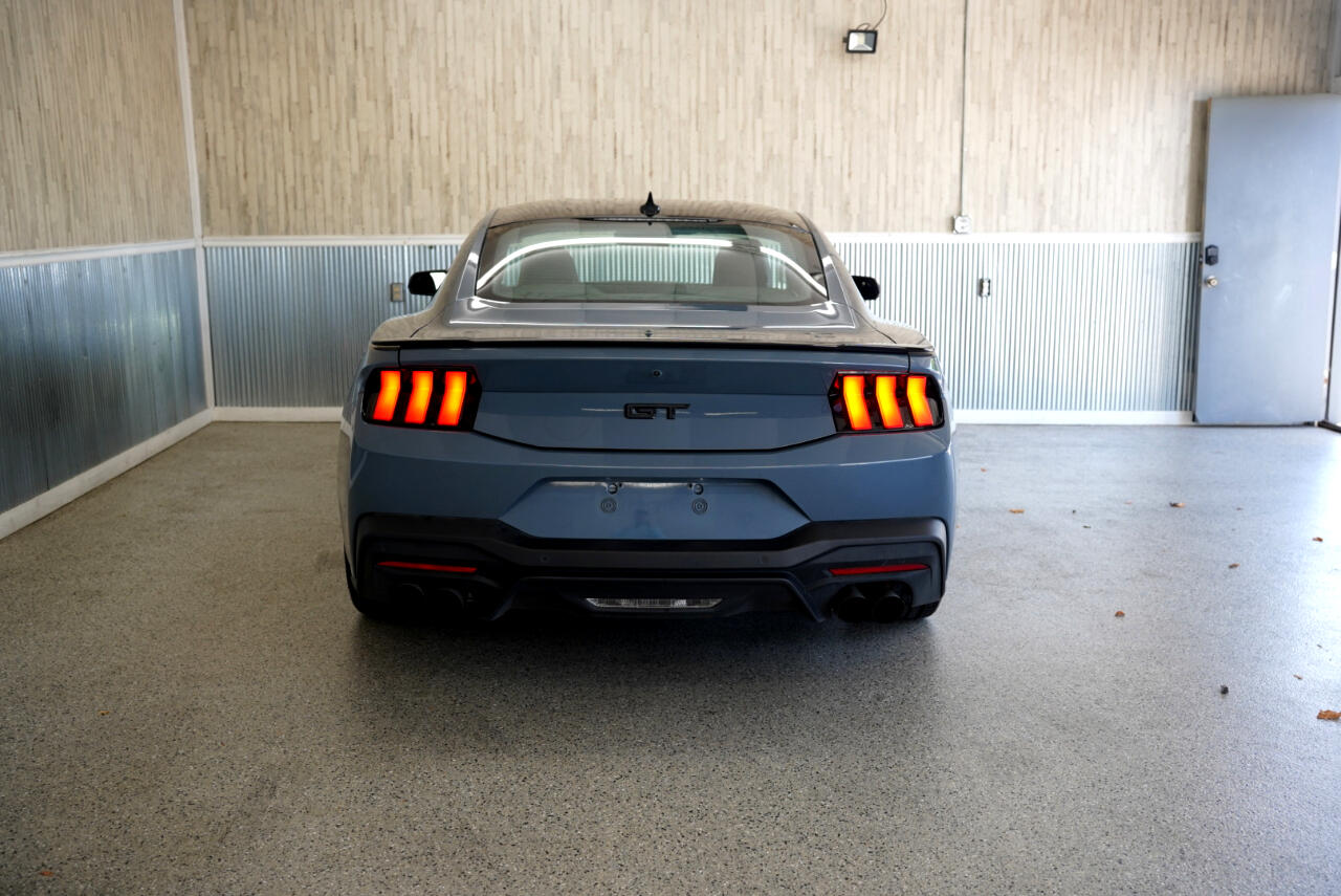 Ford Mustang  2024 Ford Mustang  2024