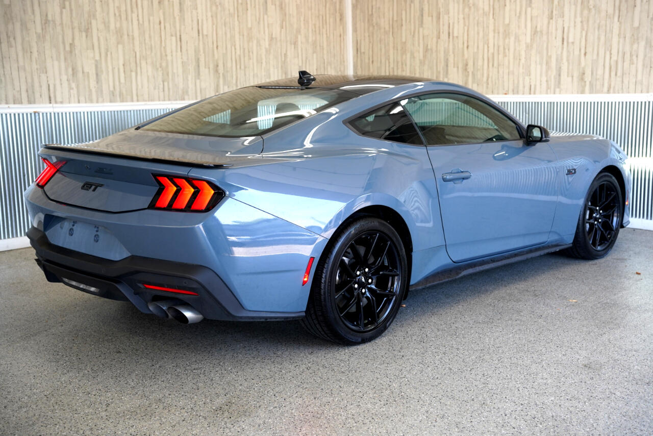 Ford Mustang  2024 Ford Mustang  2024