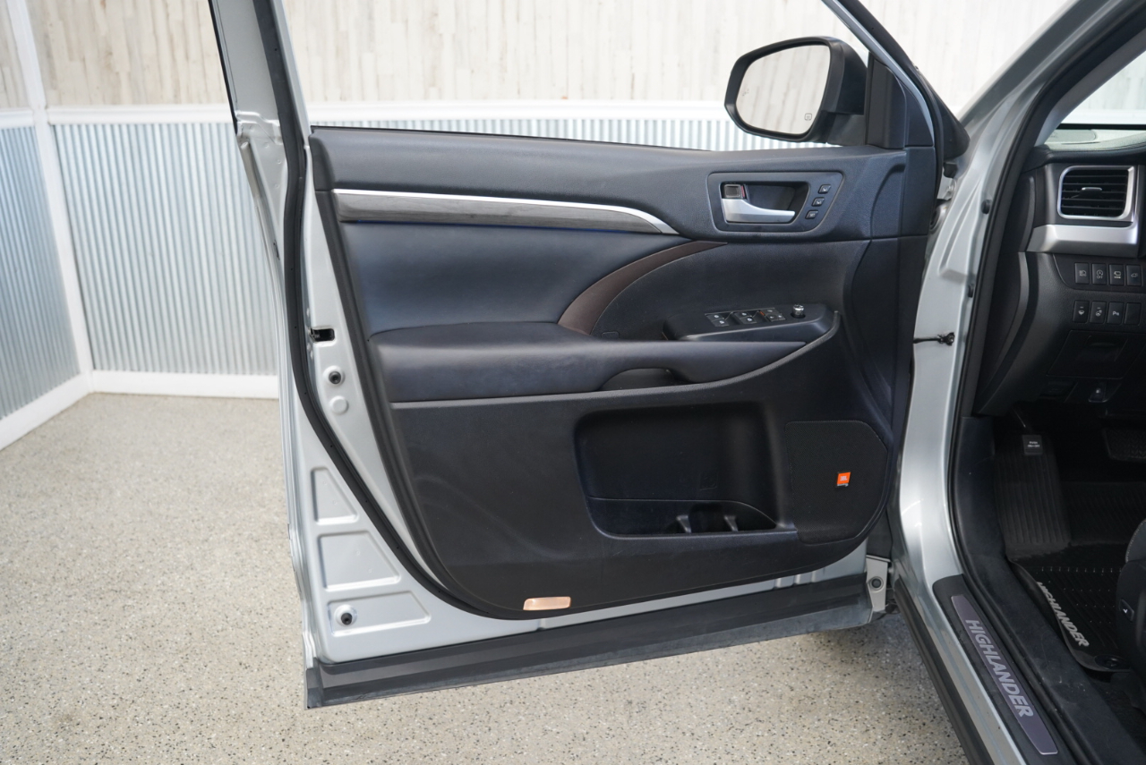 Toyota Highlander  2018 Toyota Highlander  2018