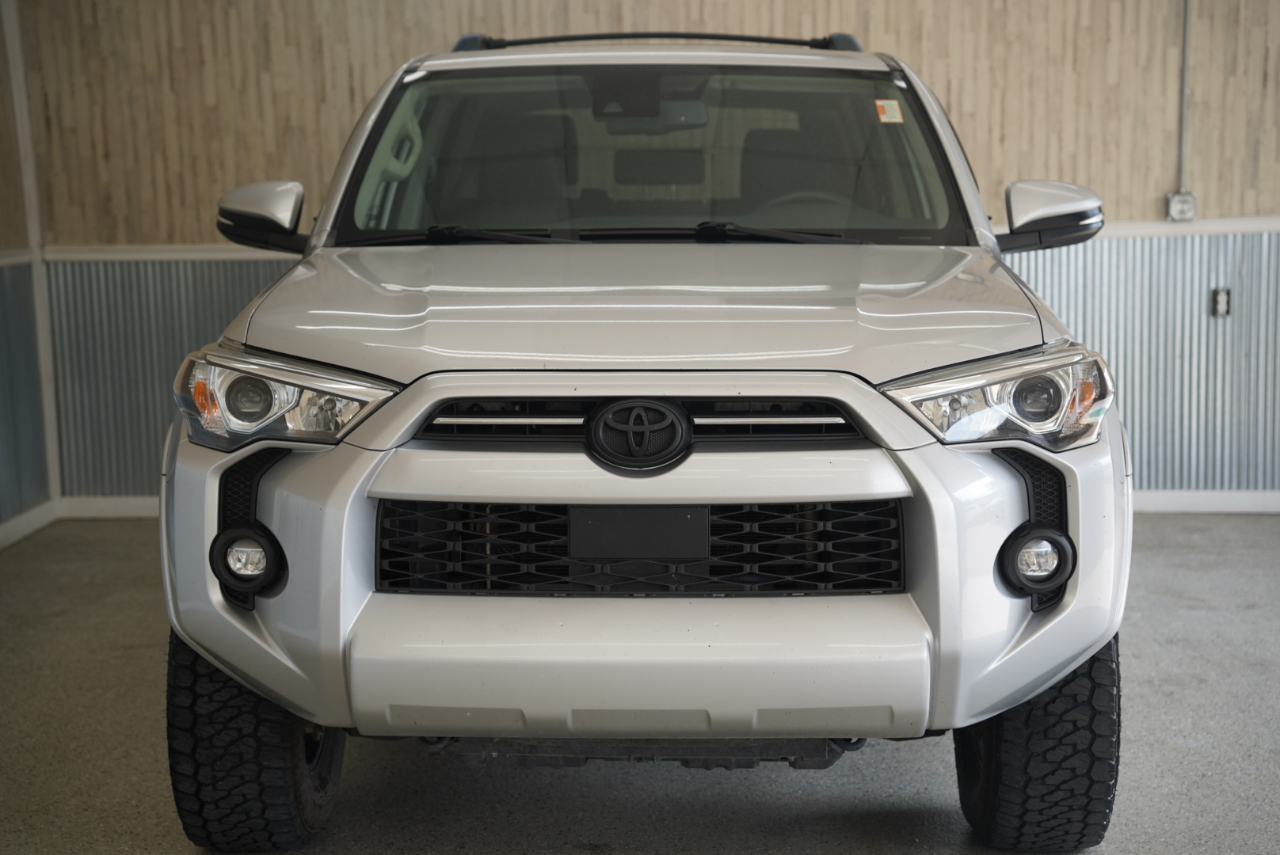 2021 Toyota 4Runner SR5 Premium 4WD photo 2