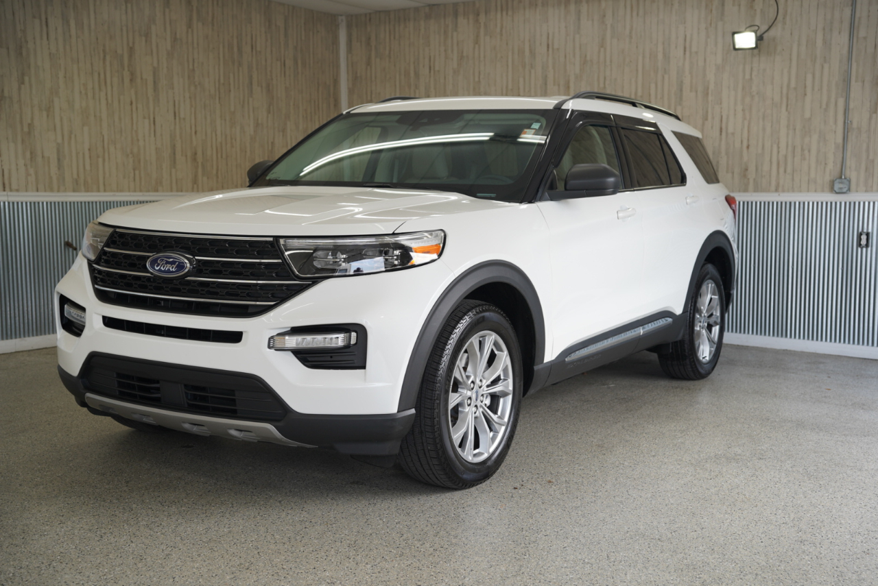 2023 Ford Explorer XLT photo 4