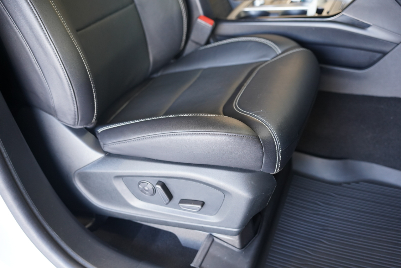 Ford Explorer ST 4WD 2021 Ford Explorer ST 4WD 2021