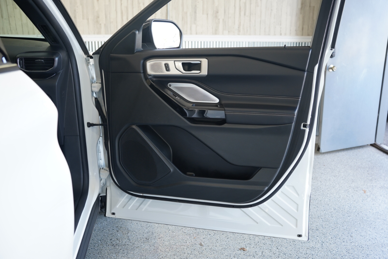 Ford Explorer ST 4WD 2021 Ford Explorer ST 4WD 2021