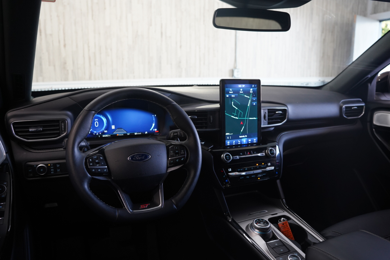 Ford Explorer ST 4WD 2021 Ford Explorer ST 4WD 2021