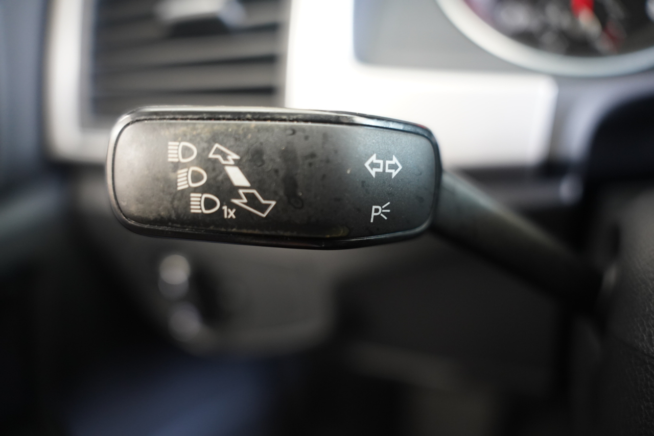 Volkswagen Atlas 3.6L V6 SE w/Technology FWD 2019 Volkswagen Atlas 3.6L V6 SE w/Technology FWD 2019