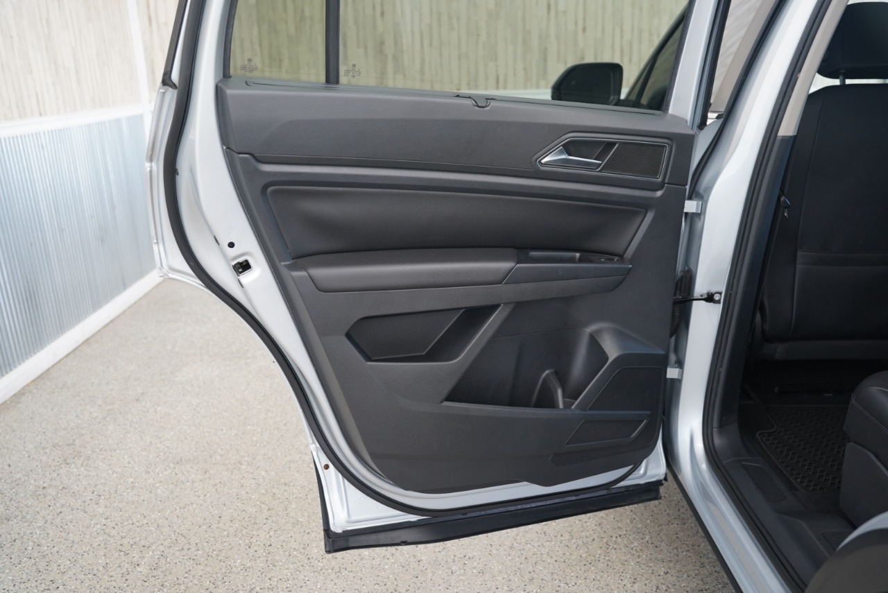 Volkswagen Atlas 3.6L V6 SE w/Technology FWD 2019 Volkswagen Atlas 3.6L V6 SE w/Technology FWD 2019