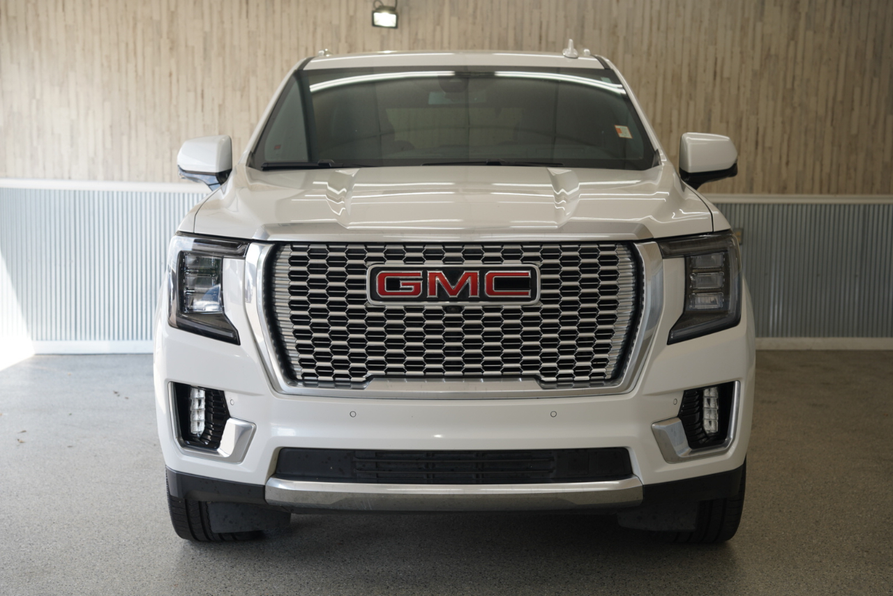 2022 Gmc Yukon Denali photo 2