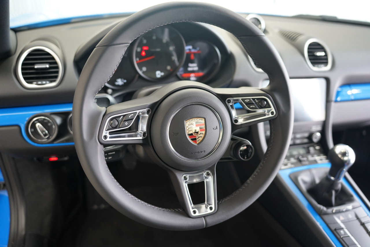 Porsche 718 Cayman Coupe 2025 Porsche 718 Cayman Coupe 2025