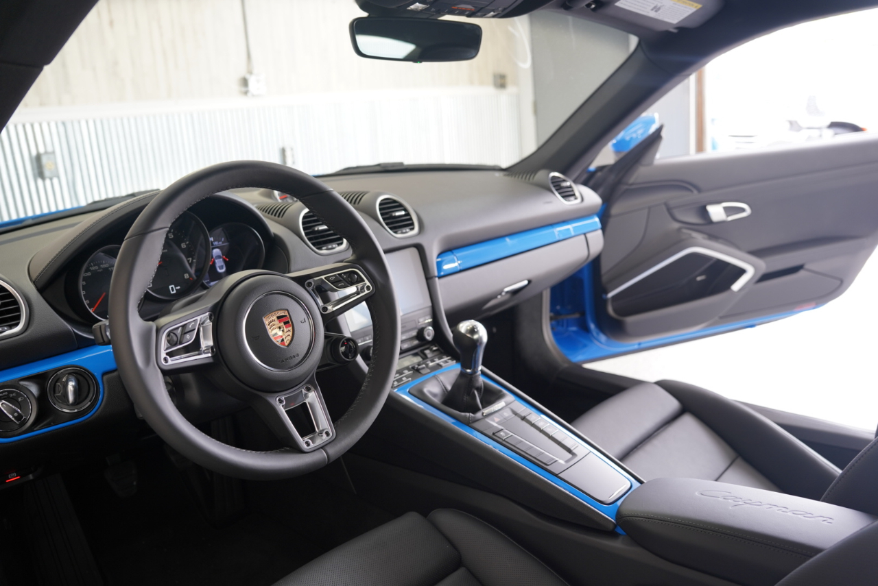 Porsche 718 Cayman Coupe 2025 Porsche 718 Cayman Coupe 2025