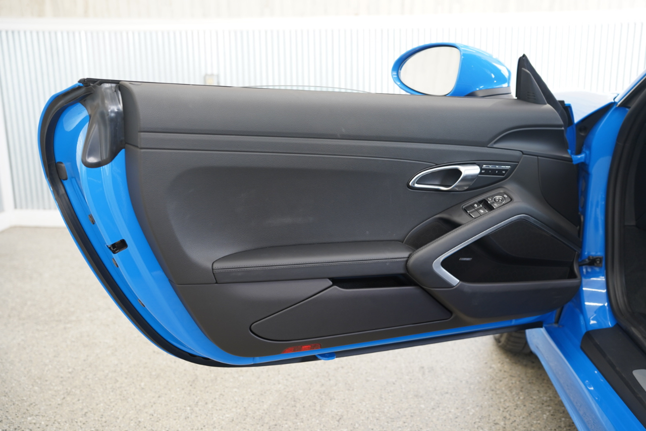 Porsche 718 Cayman Coupe 2025 Porsche 718 Cayman Coupe 2025