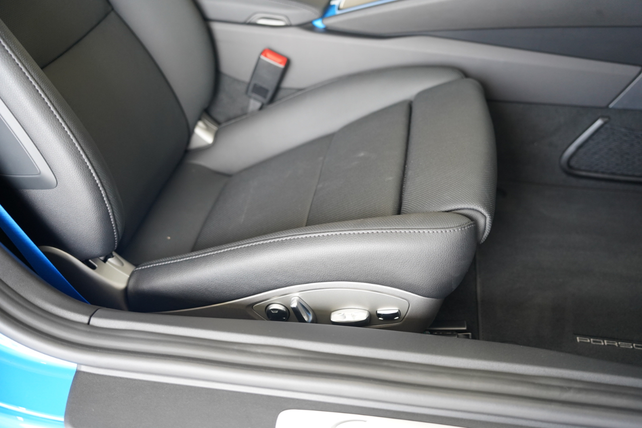 Porsche 718 Cayman Coupe 2025 Porsche 718 Cayman Coupe 2025