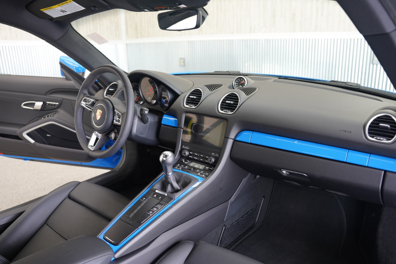 Porsche 718 Cayman Coupe 2025 Porsche 718 Cayman Coupe 2025